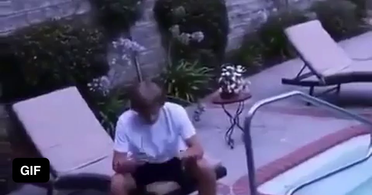 Color blind kid gets new glasses 9GAG