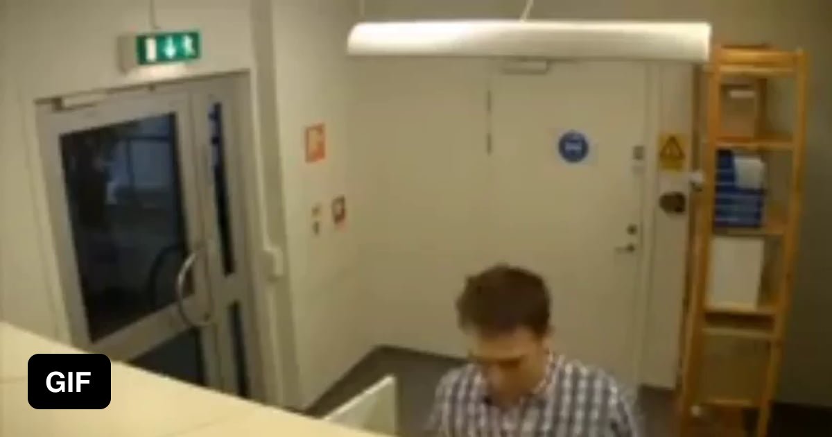 Just a normal day at the office. - 9GAG