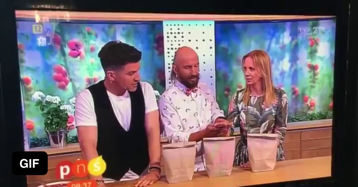 Magic trick goes wrong live on Polish breakfast TV 9GAG
