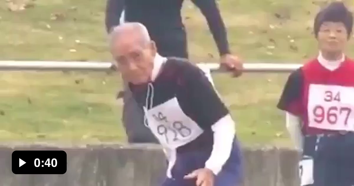 102 Years Old Man Completes The 100m 9GAG