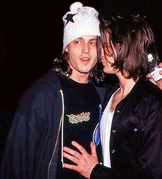 Johnny Depp And River Phoenix 1990s 9GAG