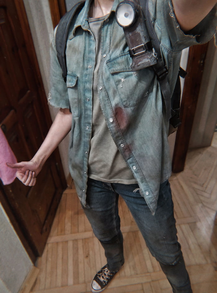 Ellie from TLOU2 costume 9GAG