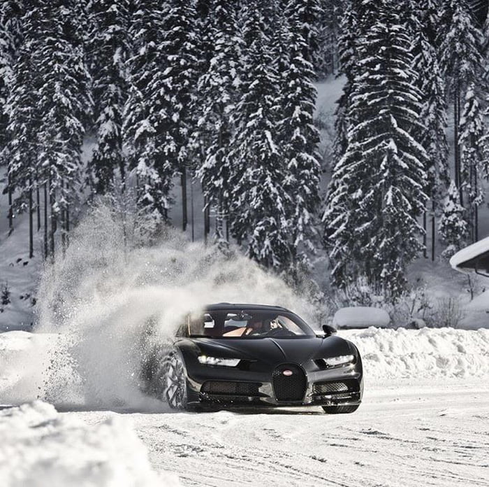 Bugatti Chiron playing in the snow. - 9GAG