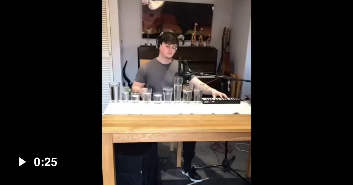 Fin Draper, Cradles Sub Urban 9GAG