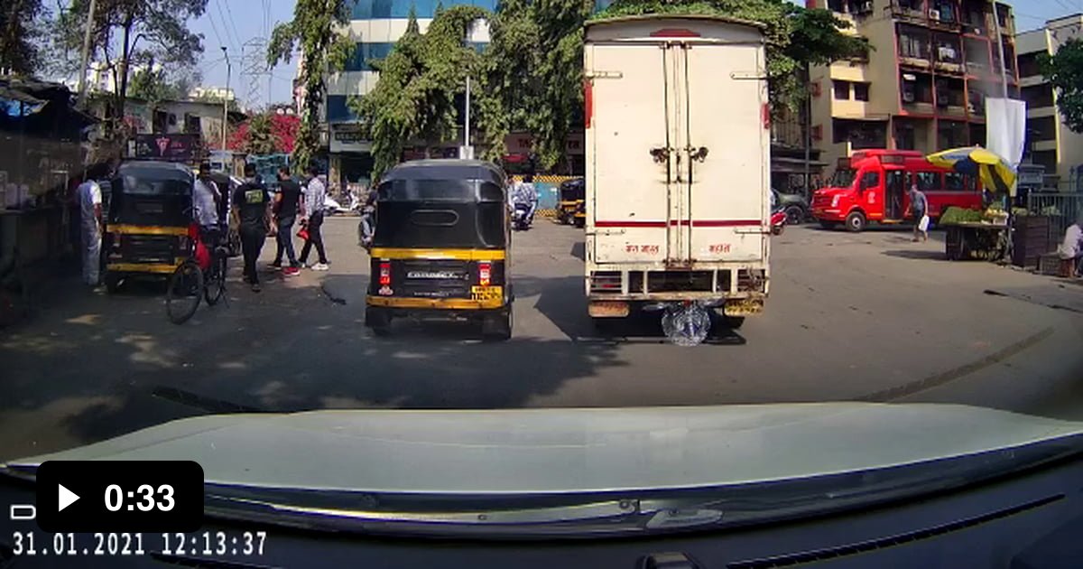 Just a normal day on Indian roads - 9GAG