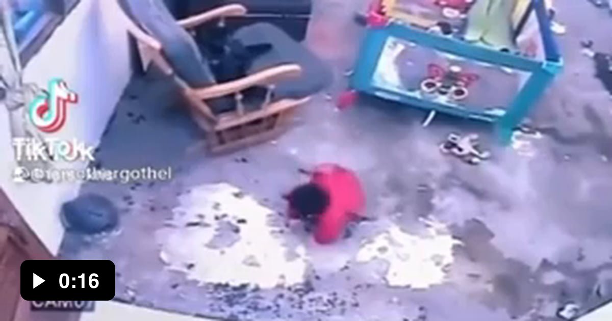 Cat stops baby from falling down stairs 9GAG