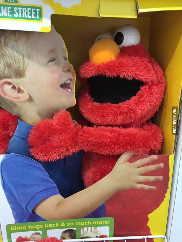 Scary Elmo, choking the life out of a child. - 9GAG