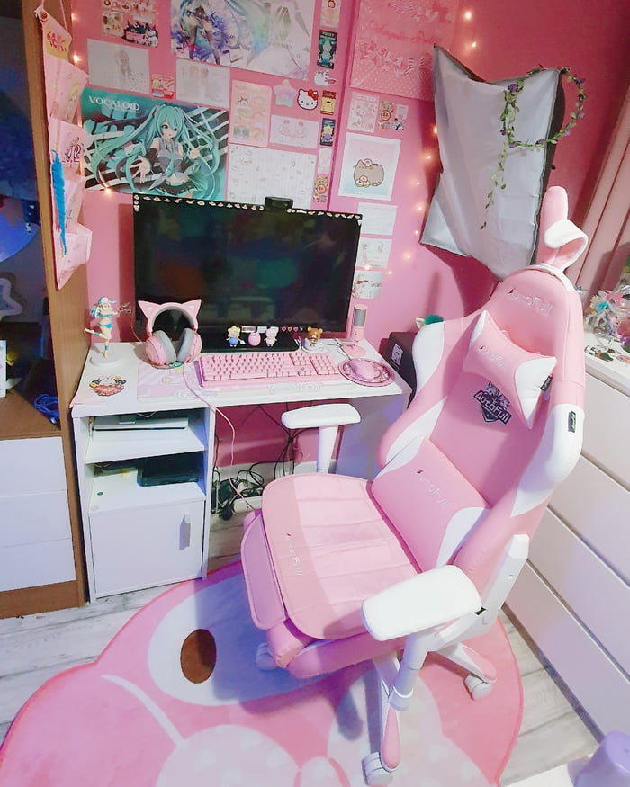 Belle Delphine Room Telegraph