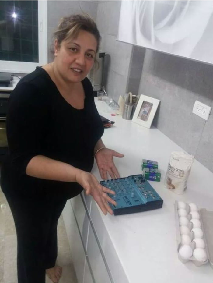 When you order a mixer online, but it's the wrong kind of mixer 9GAG