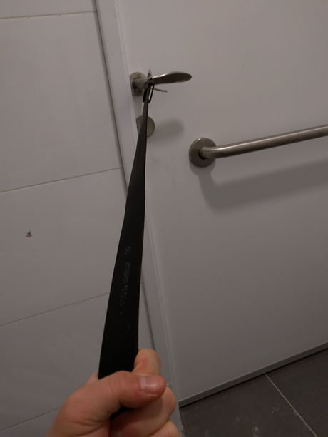 When You Poop At Work And The Lockless Door Is Too Far Away 9gag