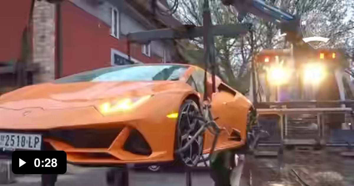 Lamborghini Aventador epic fails - 9GAG