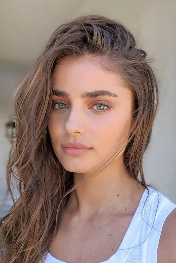 Taylor Hill - 9GAG