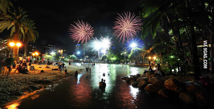 Happy New Year 2014 from Australia - 9GAG