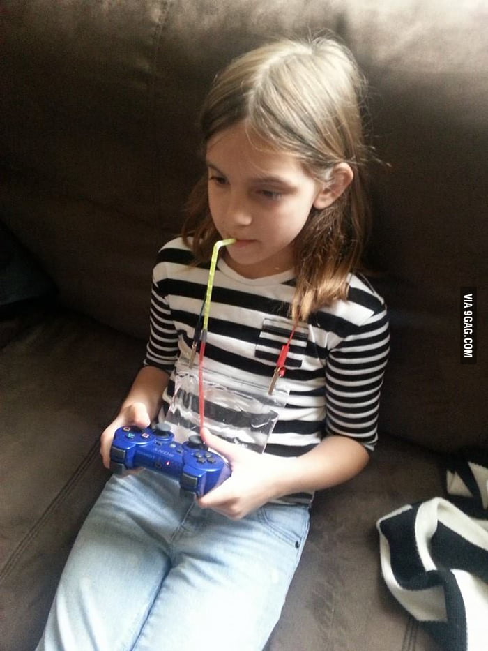 9yo girl "I invented this so I dont have to stop playing games to ...