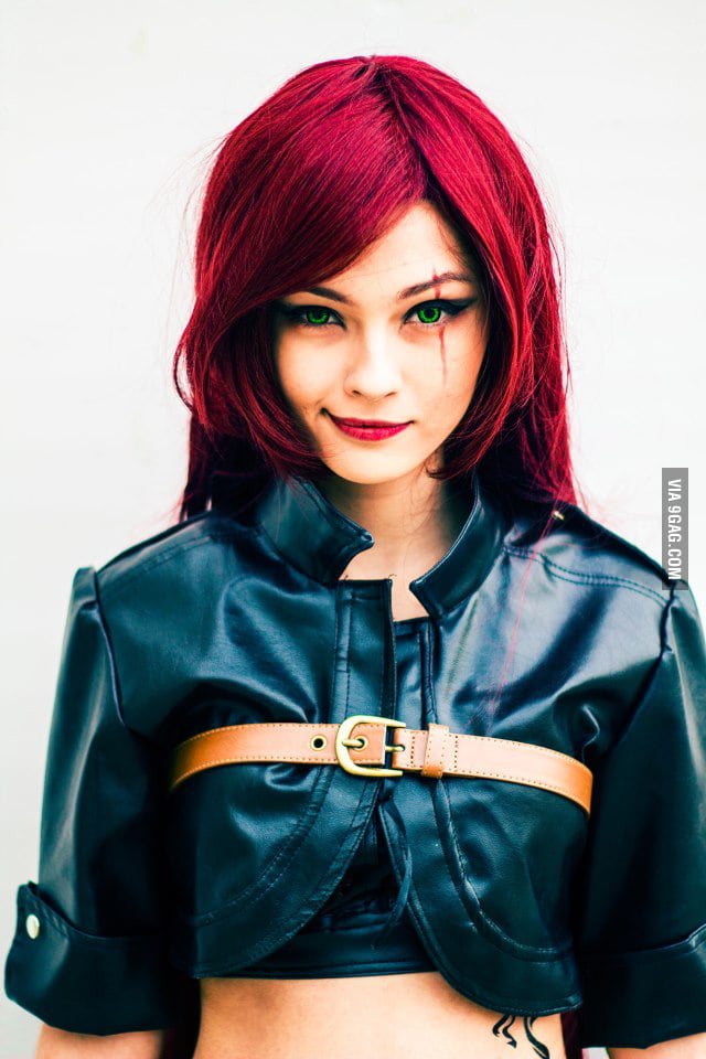 Katarina Cosplay from League of Legends by Melodi Kızılgün - 9GAG