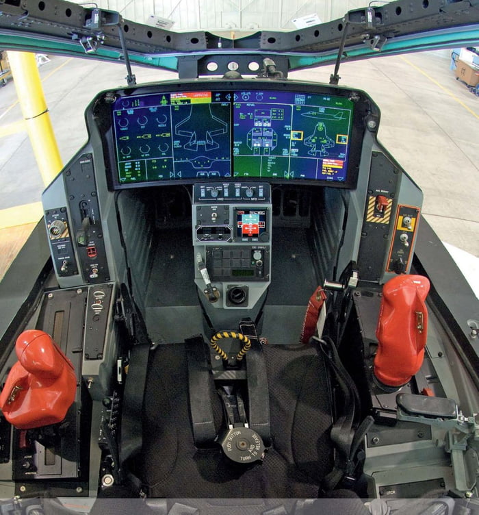 Cockpit of an F-35 - 9GAG