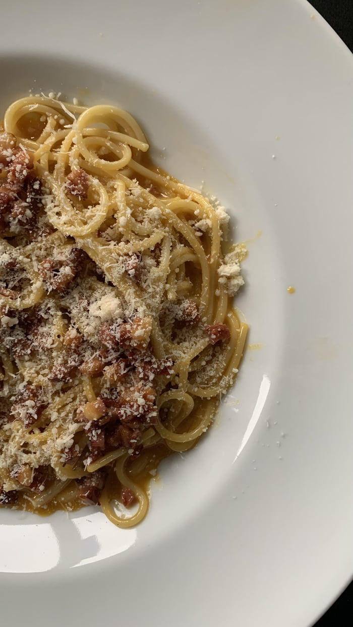 Spaghetti Carbonara With Guanciale And Pecorino Romano Cheese. - 9GAG