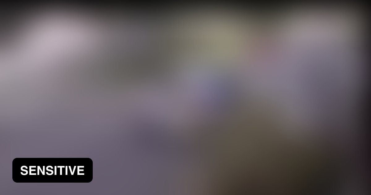 Some punks were attempting to carjack a car. The victim simply honked his horn (which was wired