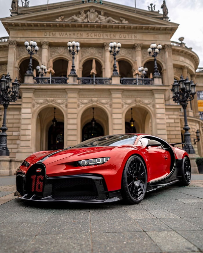 Bugatti Chiron кабриолет