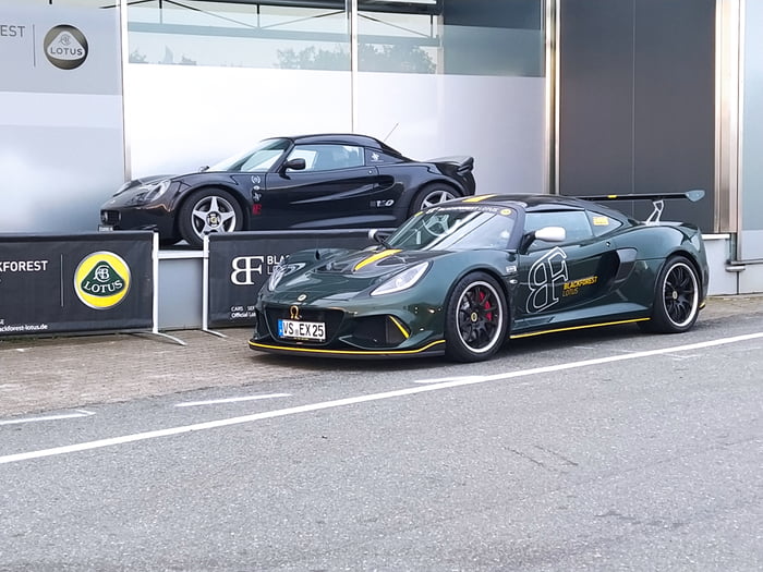 Lotus Elise And Lotus Exige Cup Type Together Gag