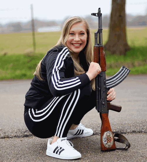 Slav Girl Drops Thirst Trap On Russian Tinder GAG
