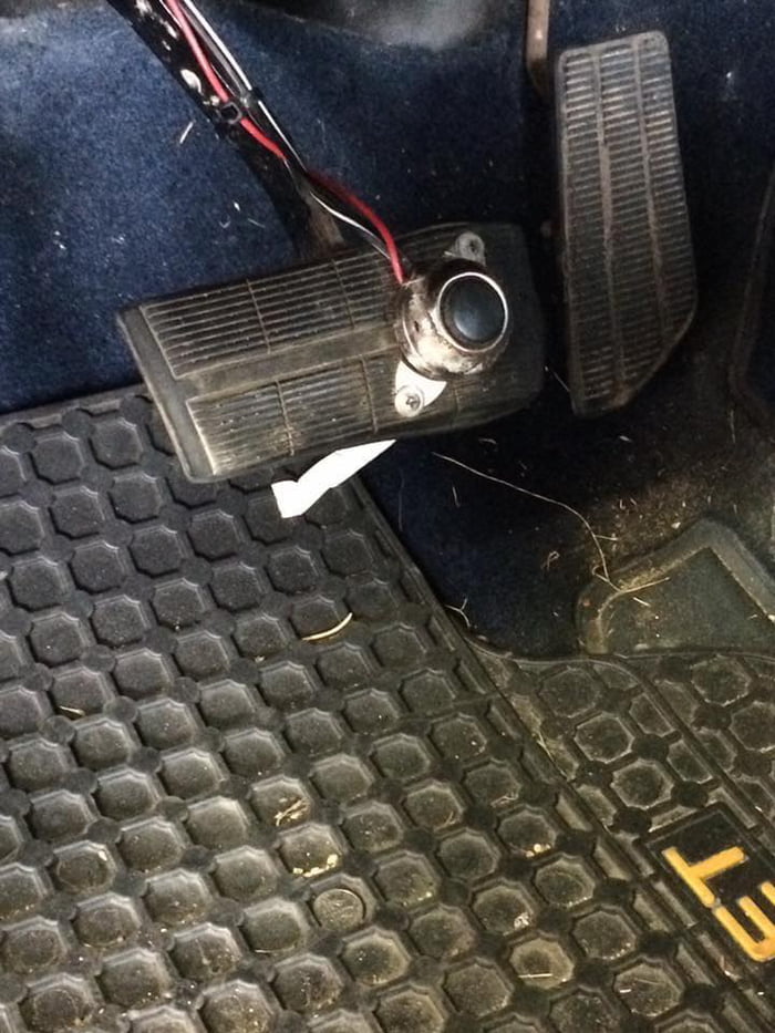 Brake lights fixed 9GAG