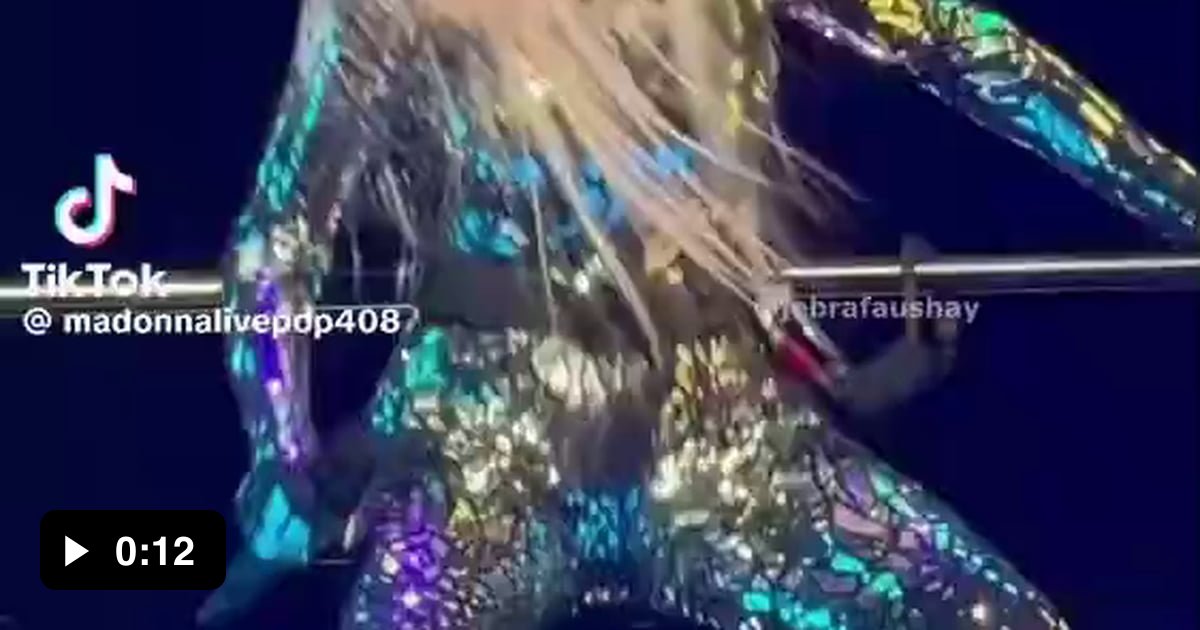 What happens when you put food wrapped in tinfoil in the microwave??? 9GAG