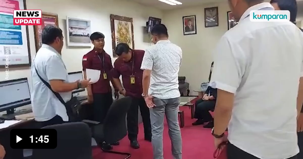 Katanya Dalam Sehari Bisa Ngantongin Duit Sebanyak 6 Juta Coba Di Kali