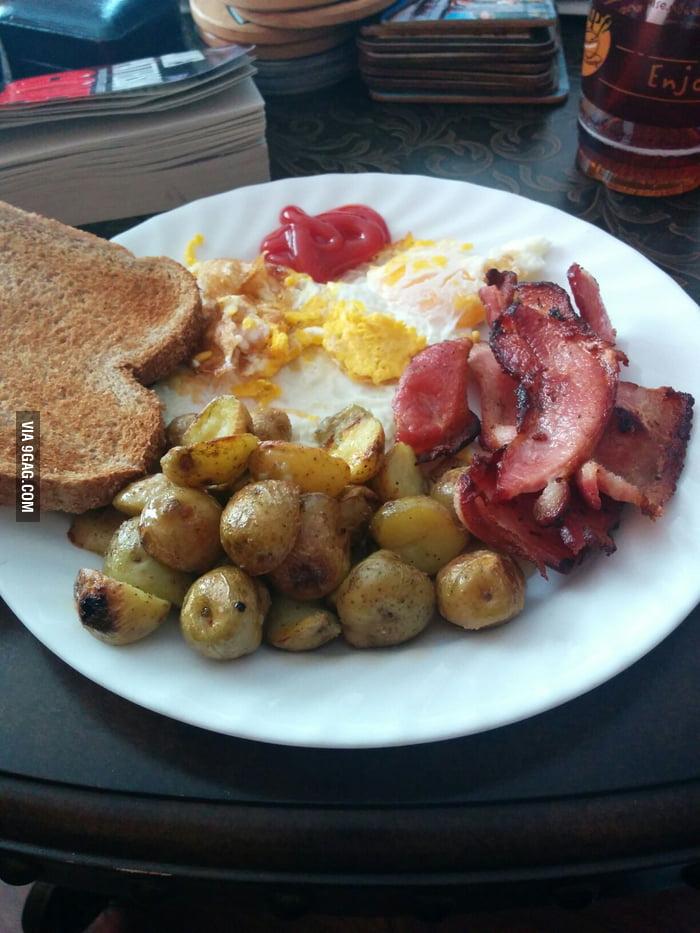 typical-canadian-dinner-9gag