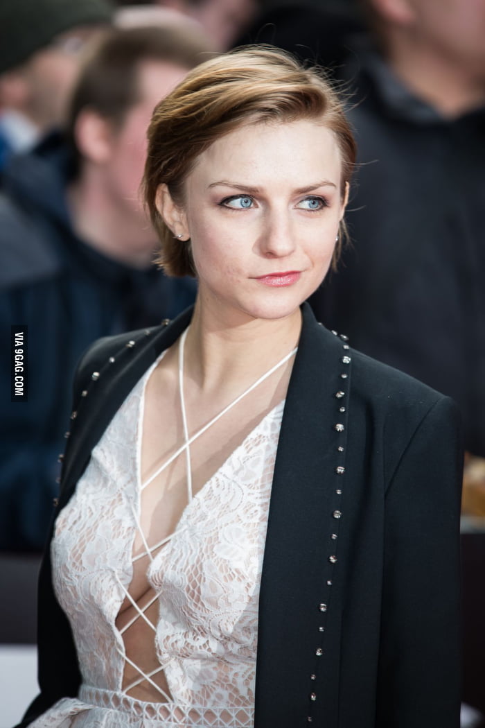 So, I just realize that Faye Marsay, aka The Waif from Game of Thrones