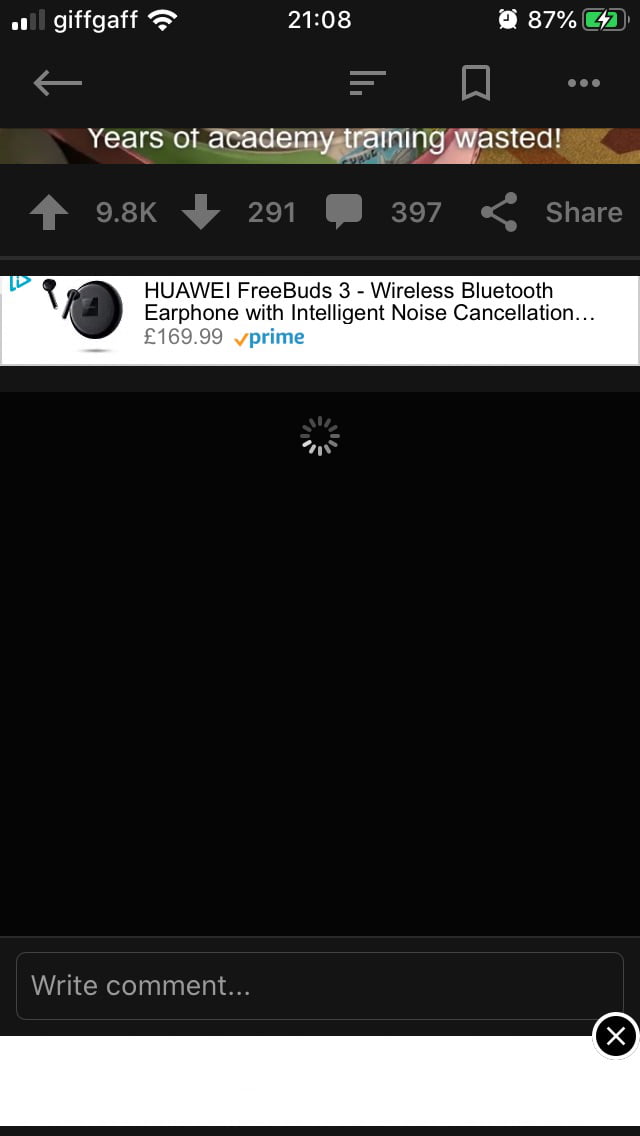 9gag app issues anyone? I’ve got an iPhone SE with the latest OS ...