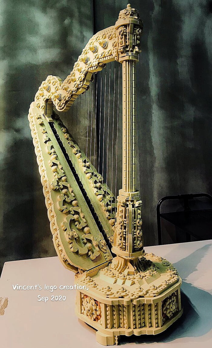 Lego Harp Model made by 