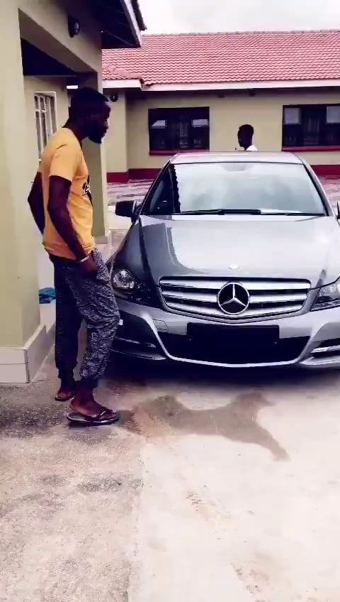 Toyota vs mercedes