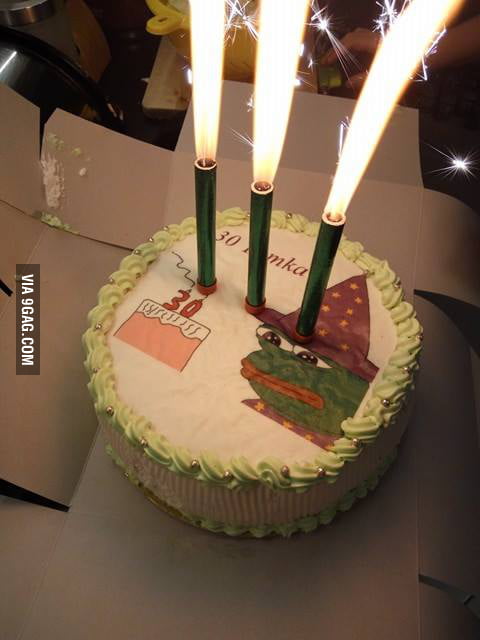 Pepe Cake ( ͡° ʖ̯ ͡°) - 9GAG