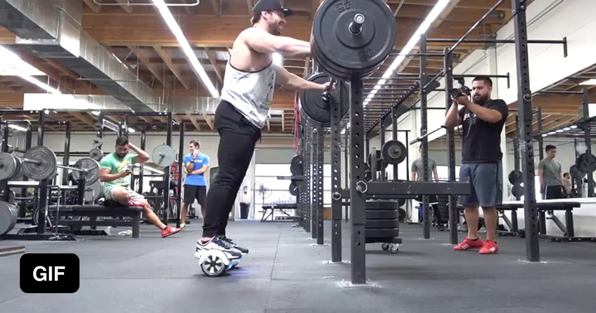 Guy Squats 315 Lbs On A Spaceboard 9gag