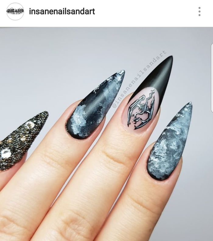 Skyrim Nails Proud of my syster ^^ - 9GAG