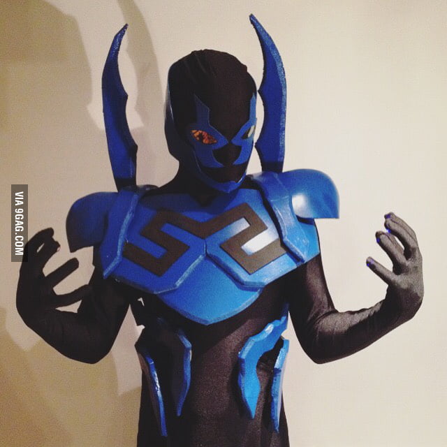 Blue Beetle Cosplay by Santecosplays - 9GAG