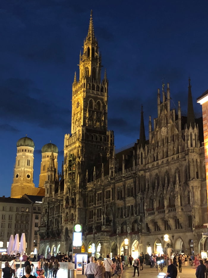 Munich by night - 9GAG