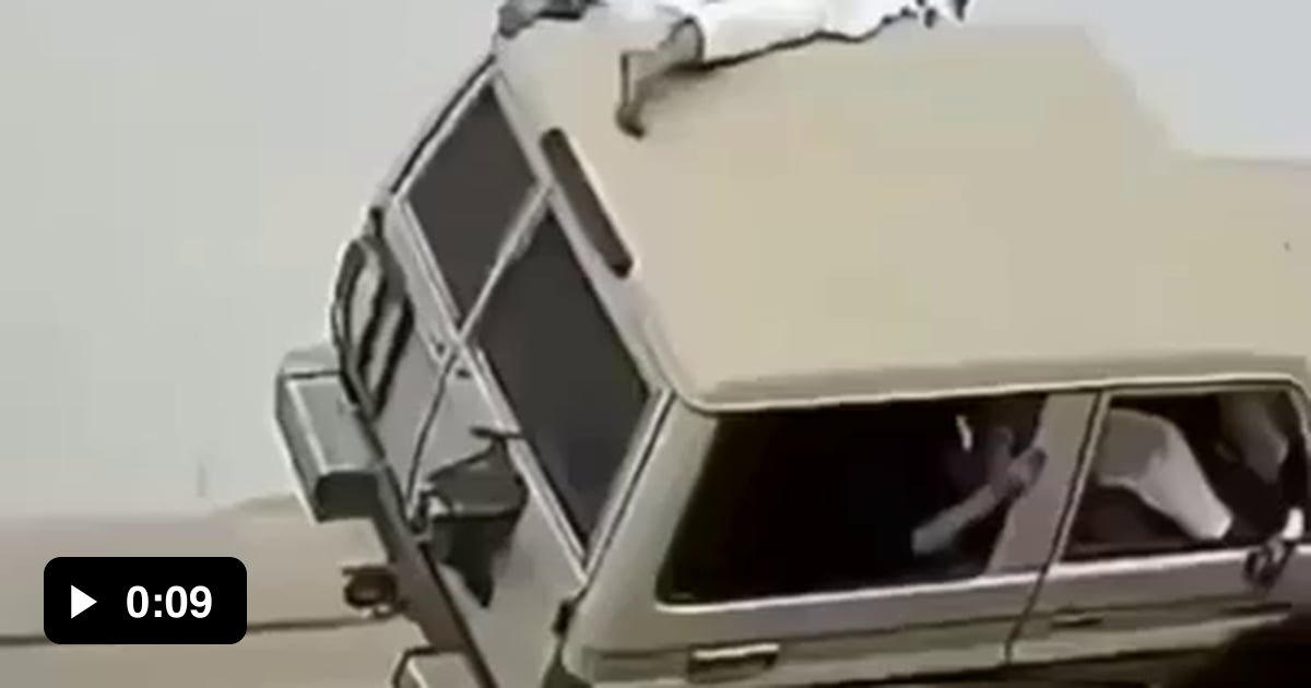 A normal day on the road - 9GAG