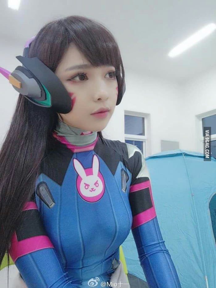 D Va Cosplay From Overwatch Gag