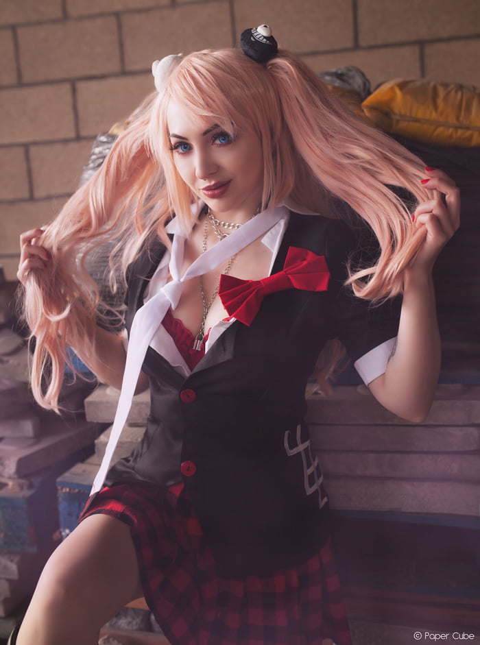 junko enoshima paper wig