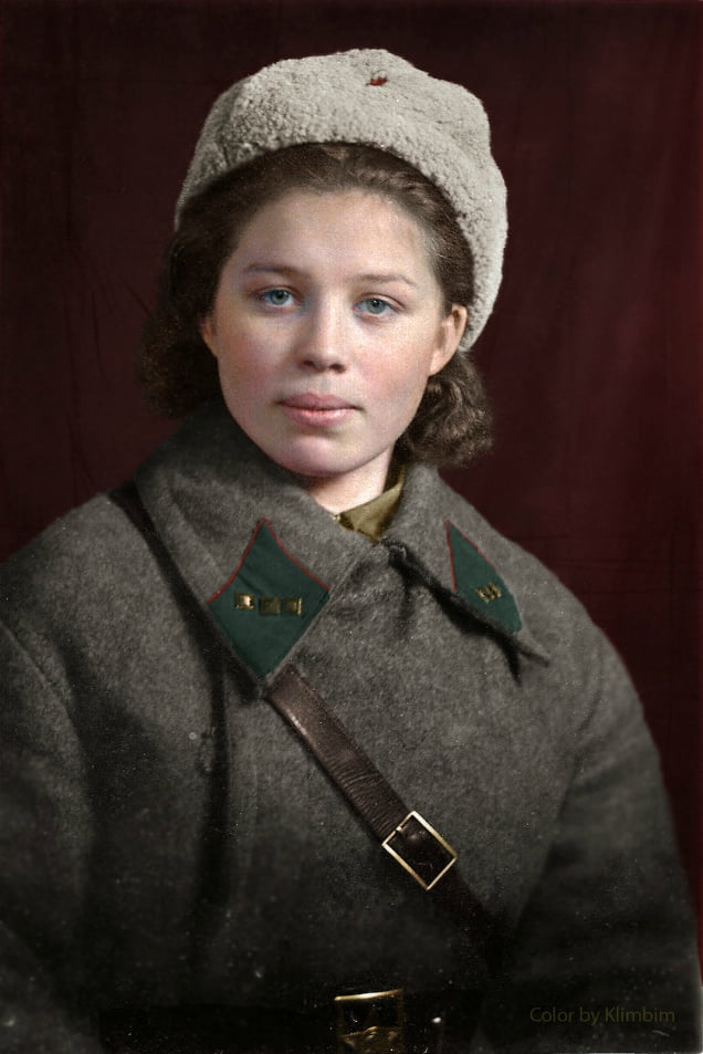 Portrait of Soviet Medic Ekaterina Rumyansova (Екатерина Румянцева) - 9GAG