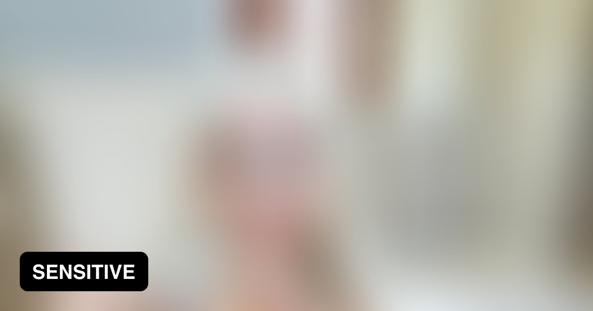 Skylar Vox in lingerie is the best :3 - 9GAG