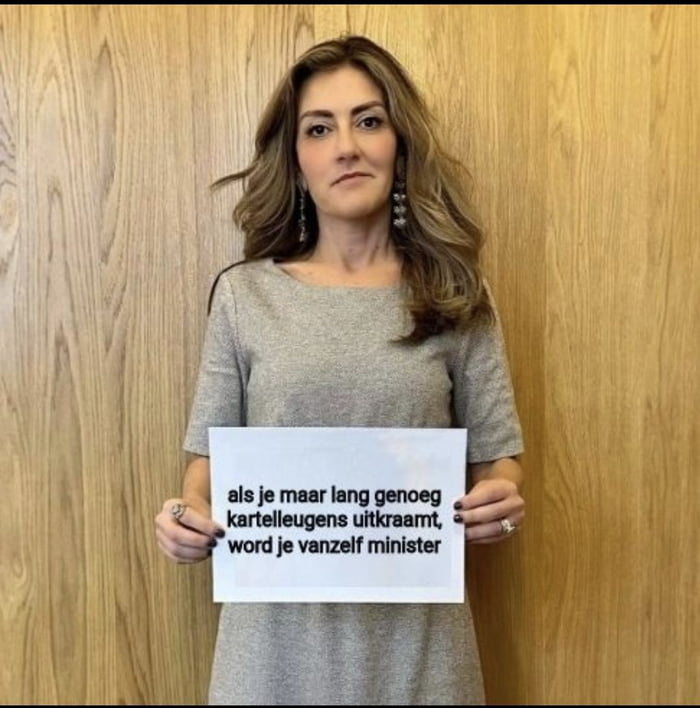 Dilan YeşilgözZegerius 9GAG Dilan YeşilgözZegerius 9GAG