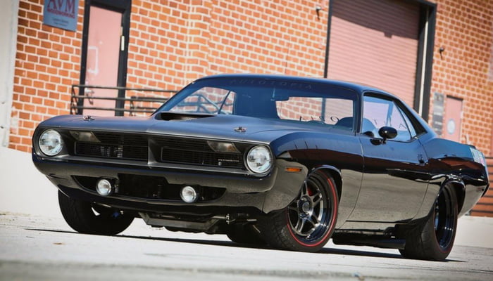 Plymouth Barracuda Pro Touring (1984x1134) - 9GAG