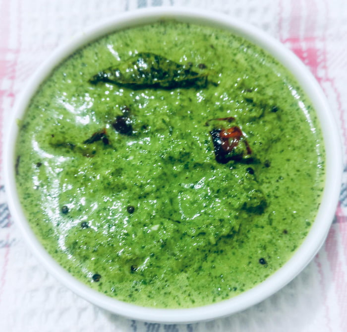 MintCorianderCoconut Chutney 9GAG