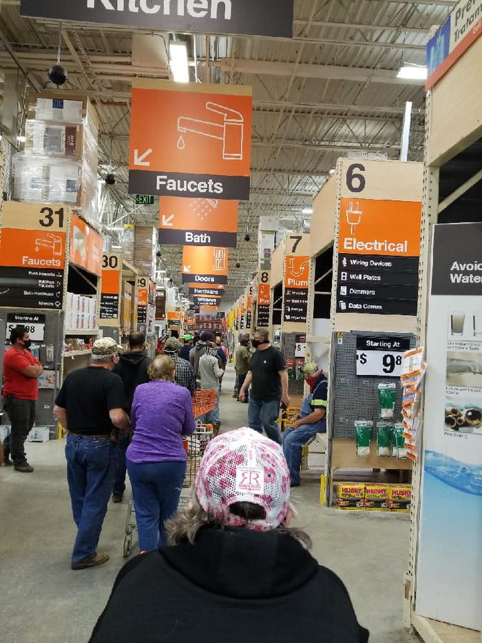 Line for the plumbing aisle. Home Depot in Seguin Texas this morning