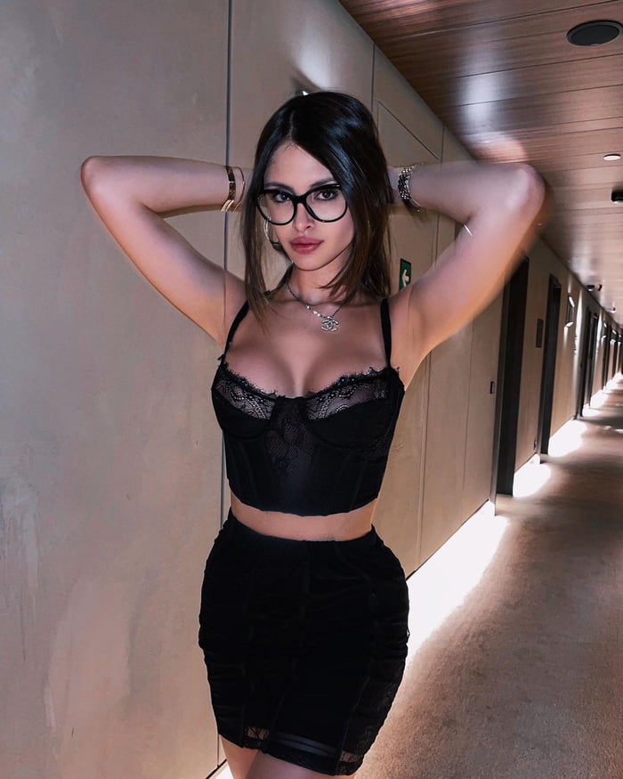 michela riganelli, vismara martina  and himorta in answer #1561329