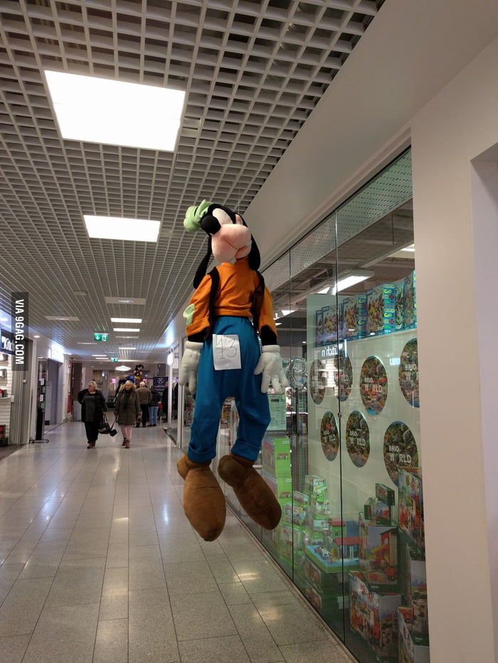 Goofy was hanged to day in Norway - 9GAG