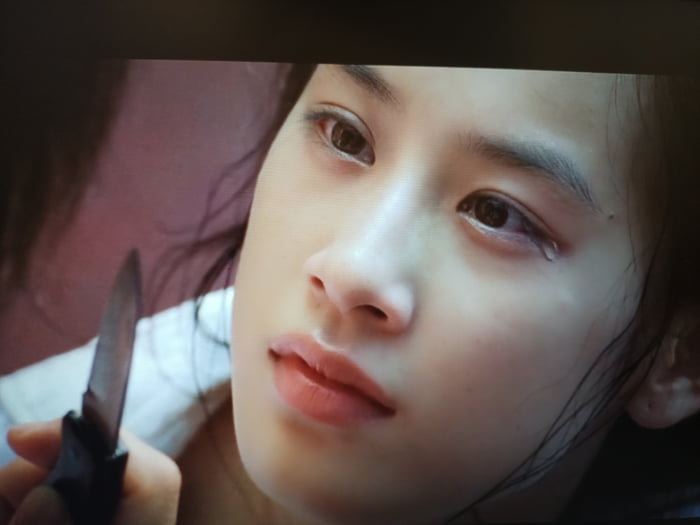 Women - Do men even have emotions? Me - Every time I watch this scene ...